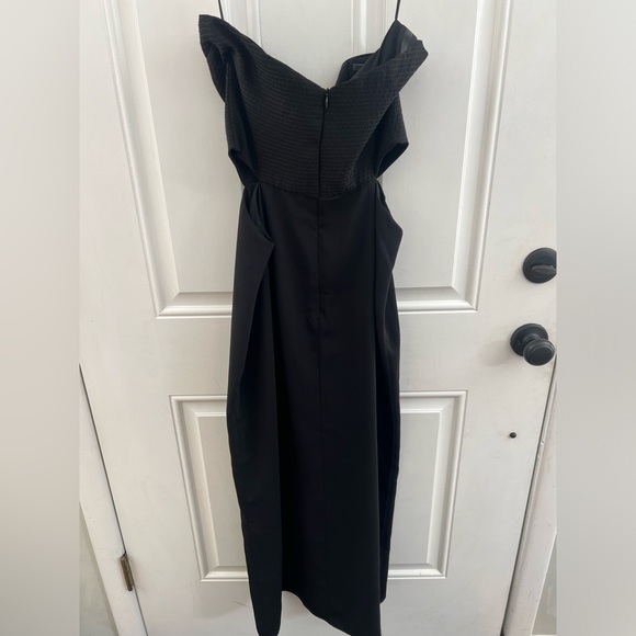 Johanna Ortiz Sexy Strapless Black Evening Gown - Picture 5 of 10